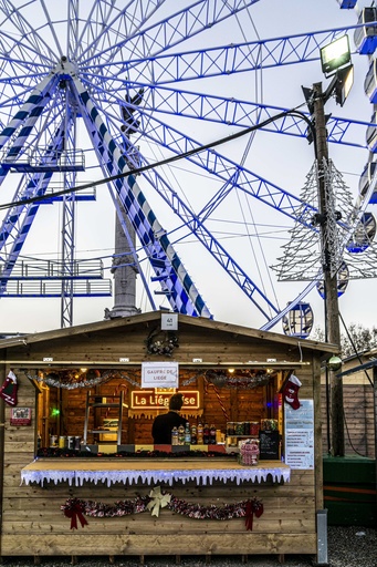 MDN - Chalet restauration à emporter (3m x 2,2m) avec auvent et comptoir en bas - pas de terrasse ni de siège
